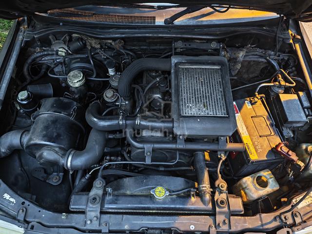 2004 Mitsubishi STORM 2.5 GLX (M) - 4