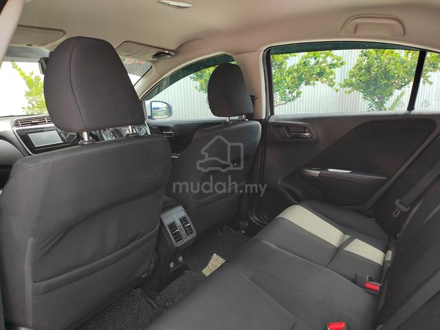 Honda CITY 1.5 E AT FACELIFT (A) 2018🌟 FUlOAn Low - 5