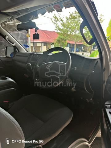 2016 Toyota HIACE 2.5 (M) Diesel - 4