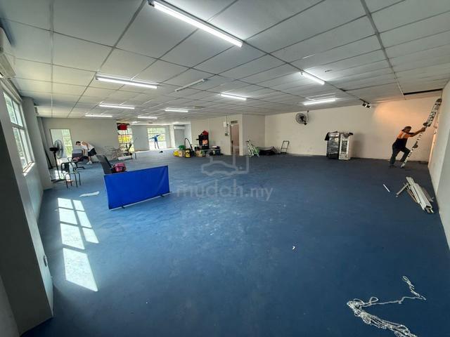 Shah Alam U5 Extra Large Office Lot for Rent (3200sf) 1