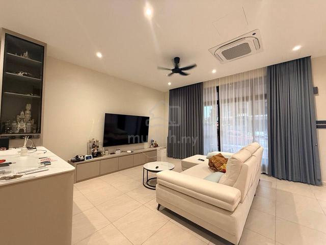 Aurora Sentral Resort Villa Iskandar Puteri Renovated SuperLink House 1