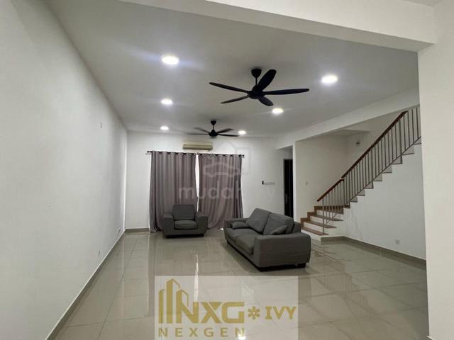 Kota Bayuemas Klang 2-Storey Superlink 24x75 (Partial Furnished) 4B3R 1
