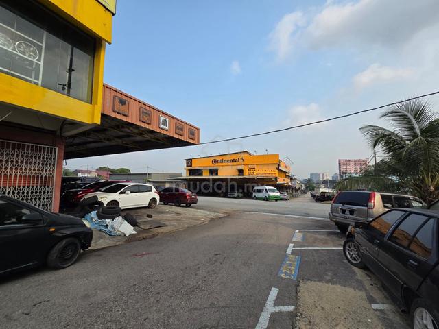 Tun Aminah Double Storey Shoplot Jalan Perwira Tampoi Impian Emas 1