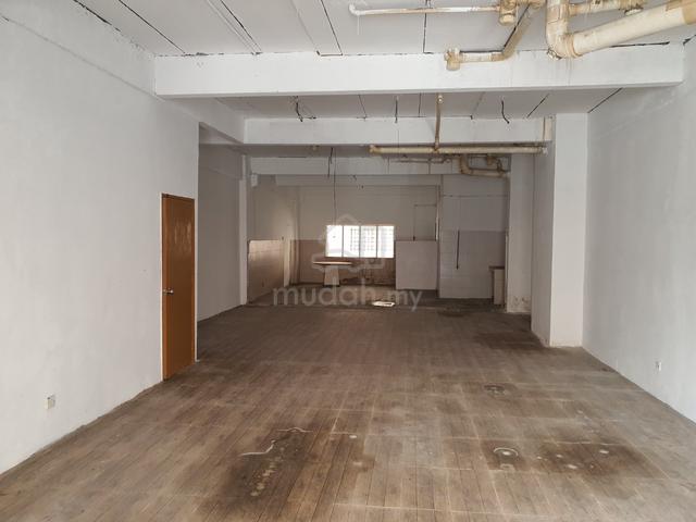 Serdang Perdana, G/Floor Shop Lot, Size 20x70 1