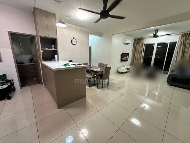 Platinum Splendor Residensi Semarak 1