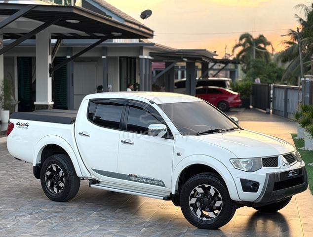 2013 Mitsubishi TRITON 2.5 VGT (A) TIPTOP AAA++ - 1