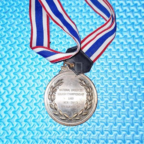 Vtg 1980s Malaysia Squash Association Medals Set - photo 4 of 6