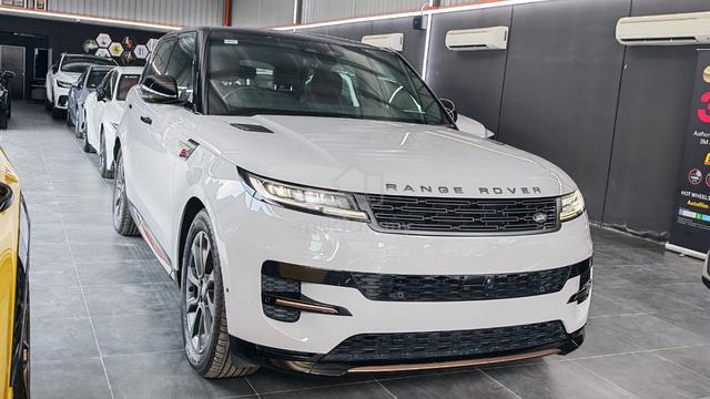 2023 Land Rover RANGE ROVER 3.0 SPORT UNREGISTERED - 1