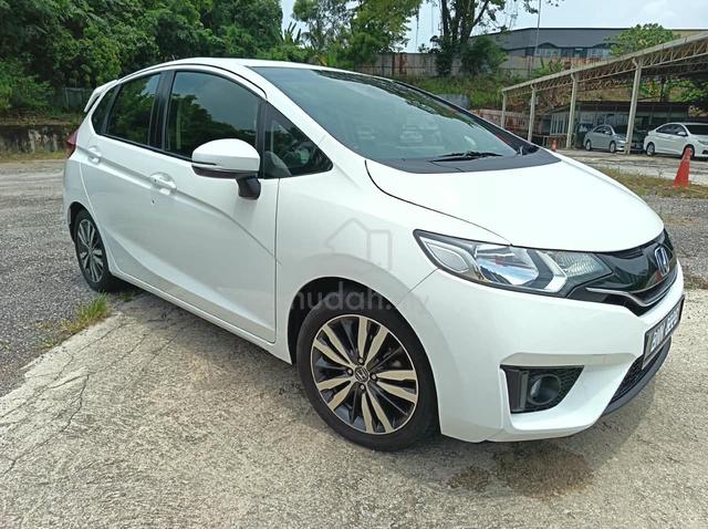 2016 Honda JAZZ 1.5L V (A),ORI MILLEAGE,TIP TOP CO - 1