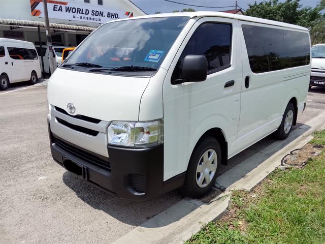 2019 Toyota HIACE 2.5 ENHANCED (M) - 3