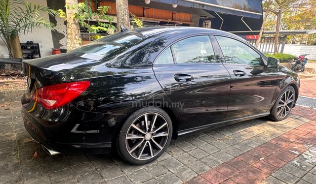 2015 Mercedes Benz CLA200 (CBU) 1.6 (A) - 4