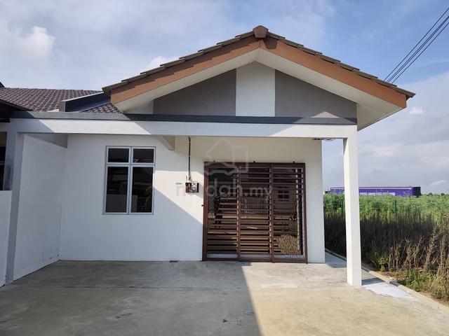 Rumah Teres Corner Lot Untuk Disewa, Bandar Botani Parkland Jasin 1