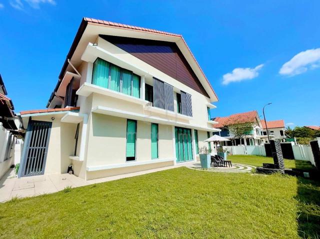 Corner Double Storey Semi D House Lukisan with ID reno Alam Impian 1