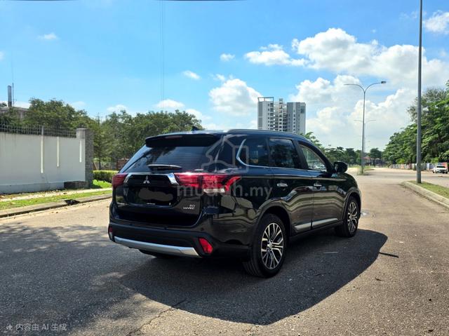 2018 Mitsubishi OUTLANDER 2.0 AWD (A) LEATHER-SEAT - 4