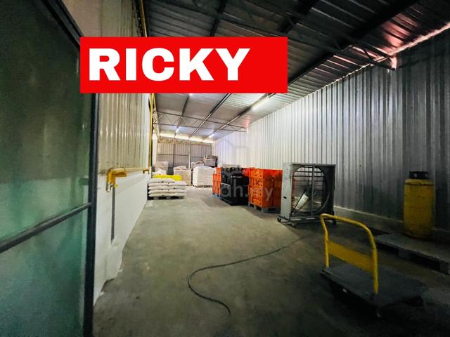 Factory Warehouse For Rent at Jawi Sungai Bakap 2
