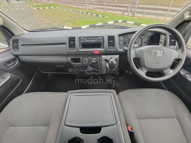 2021 Toyota Hiace 2.5 (M) Panel Van Diesel Engine - 5