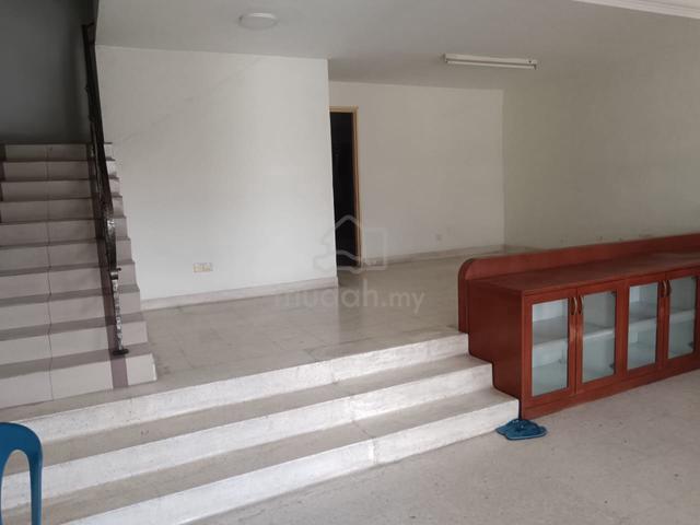 Taman Pelangi @ Double Storey Terrace House For Rent 1