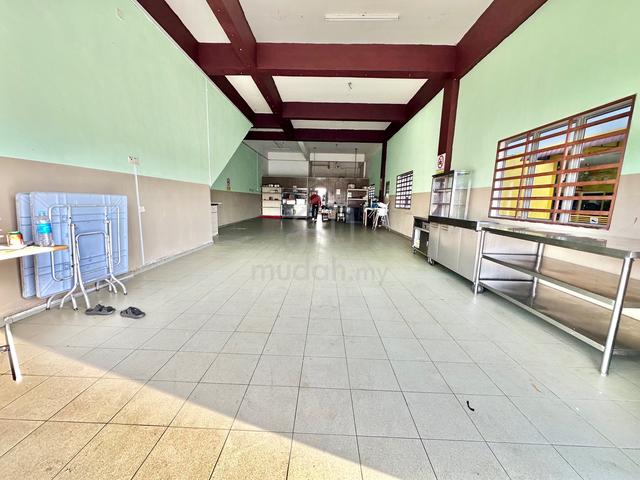 3Sty Shoplot Near UITM Tapah‼️Good Investment‼️ 1