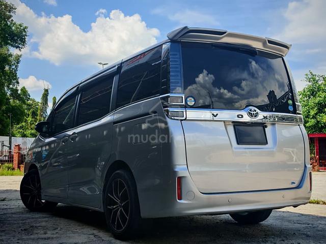 2018/2021 Toyota VOXY X 2.0 (A) FACELIFT - 4