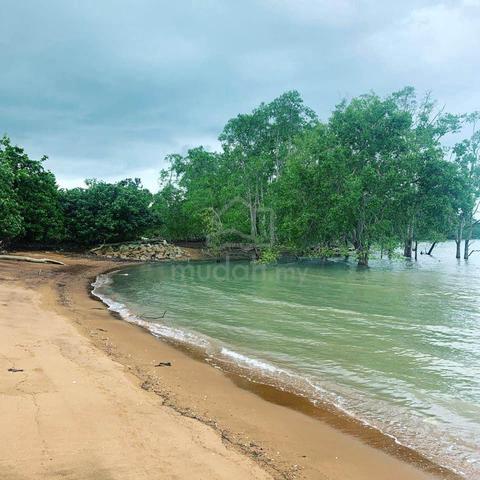 Beach Front mix development land in Pd Lukut Chuah for sale 1