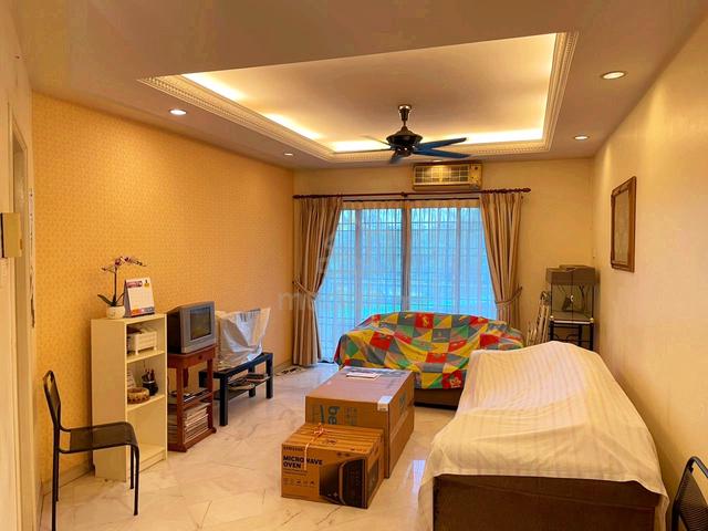 Marina Bay Condominium 1