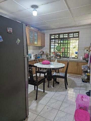 Double Storey Corner Terrace House at Stapok Selatan 5