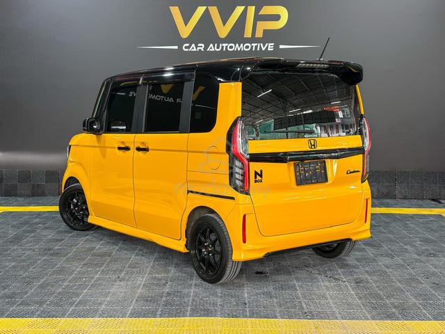 2022 N-BOX 0.7 CUSTOM L TURBO L/SEAT R/CAM S/RiMS - 2