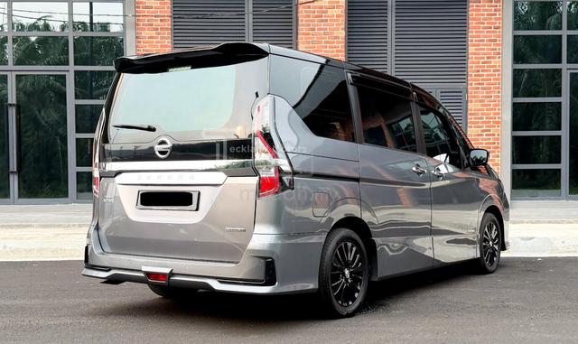2023 Nissan SERENA Premium S-Hybrid Highway Star - 2
