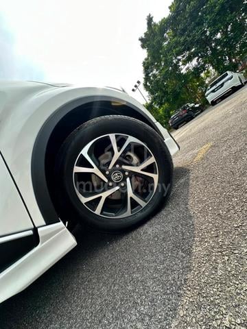 2019 Toyota C-HR 1.8 (A) - 5