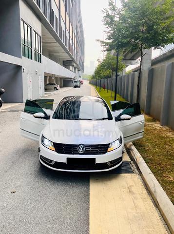 Volkswagen CC 2.0 TSI - Pearl White - moon-roof - 3