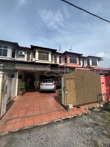 2 Storey Terrace Jalan Bahagia Temerloh well keep tip top condition 1