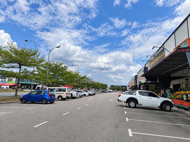 GROUNDFLOOR MAINROAD Pulai Mutiara Pulai Indah Direct Owner 1