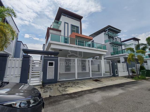 Kayangan Villa Guarded 3 Storey Bungalow, Klebang 1