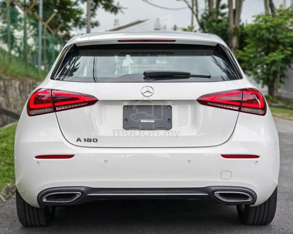 LOADED 2023 Mercedes Benz A180 1.3 TURBO PREMIUM - 4