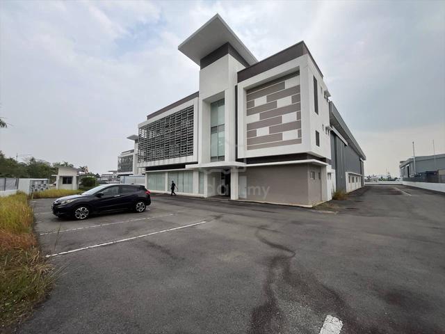 Warehouse Serenia city Sepang 1