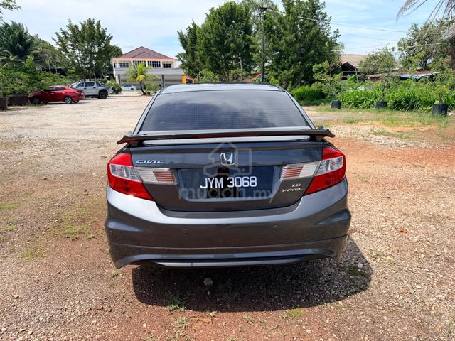 Honda CIVIC 1.8 S FB Modulo(A)-13 - 4