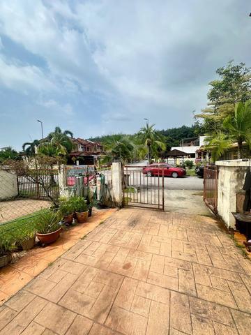 Taman Bandar Senawang D Palma Double Storey 22x75 House 4R3B 1