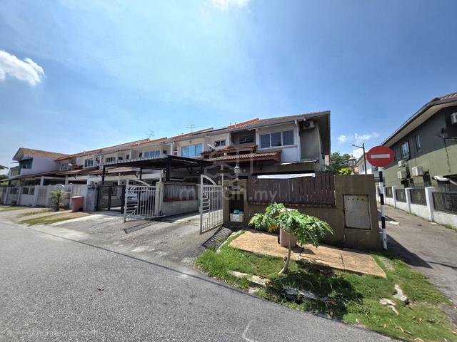 End Lot Double Storey House Jalan Sepah Puteri Sek 5,Kota Damansara 1