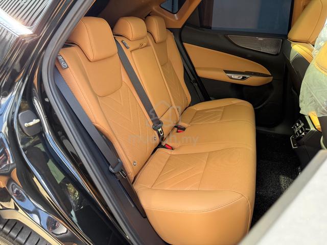 2023 Lexus NX 250 2.5 LUXURY (A) Fully Loaded - 5