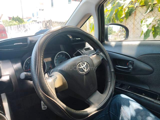 2012 Toyota WISH 1.8 S FACELIFT (A) - 4