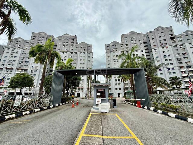 Avenue Court 1
