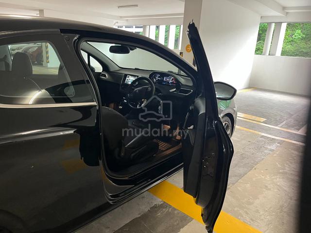 2014 Peugeot 208 1.6 VTI ALLURE (A) - 5