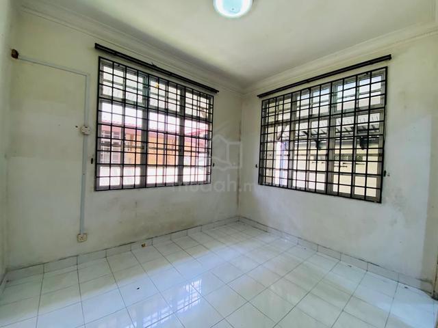 Taman Perling _ Jalan Layang _ Double Storey Semi-D _ Fully Renovated 3