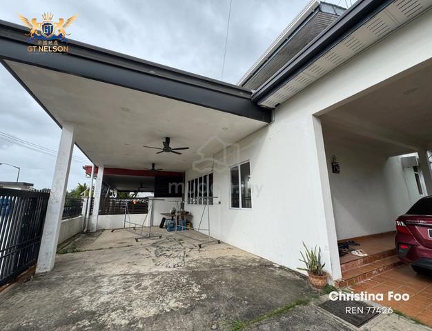 [Likas] Double Storey Spacious Semi-Detached | For Sale 1