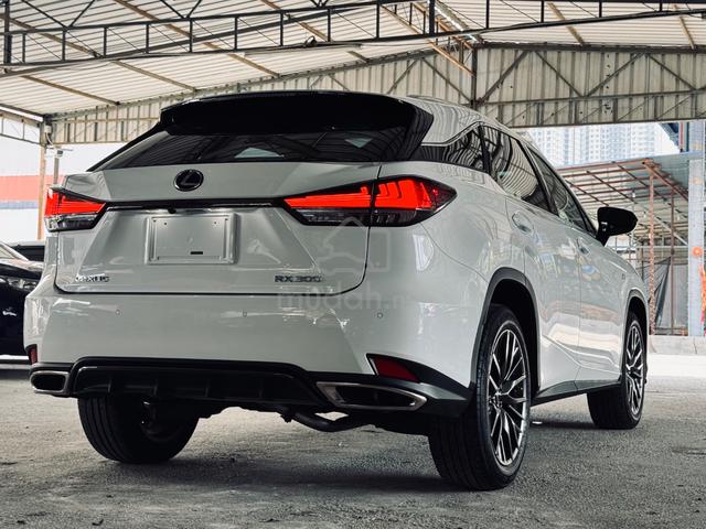 2021 Lexus RX300 F SPORT Black interior 31K Km - 4
