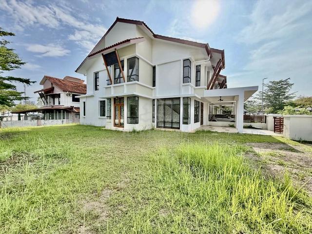 (CORNER+BIGGEST SIZE+MURAH)2 Storey House Alam Sari Ilmia 2 Bangi 1
