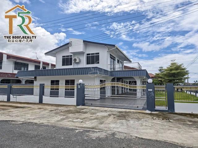 Double Semi Detached at Jalan Jee Foh, Krokop 1