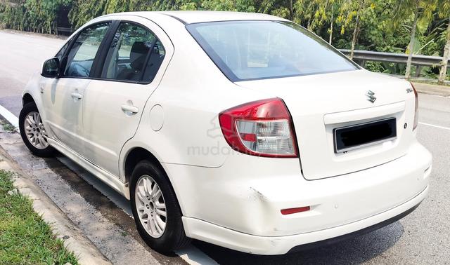 Suzuki SX4 1.6(A)PREMIER SPORTY EDI*r2010*SALE - 2
