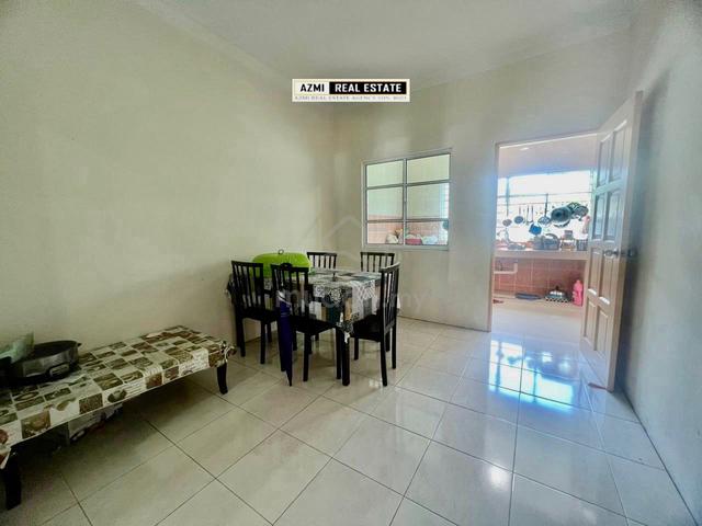 Match Bank  Value 2 Storey Intermediate Terrace - Unigarden, Kota Sama 5
