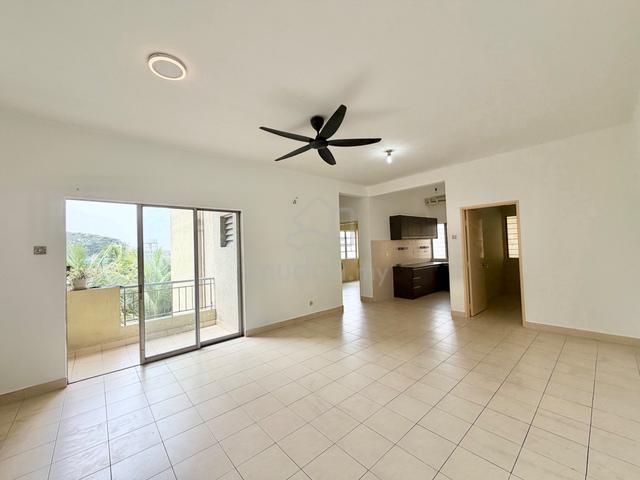 Kasuarina Apartment 1